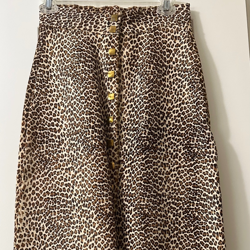 Neiman Marcus genuine leather cheetah print skirt.